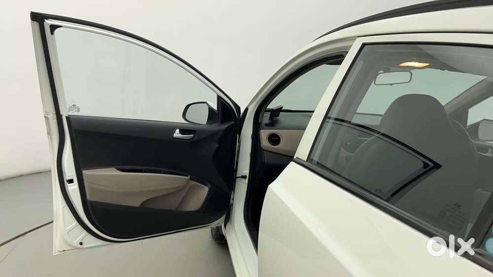 Hyundai Grand I10 1.2 Kappa Asta At Vtvt, 2016, Petrol