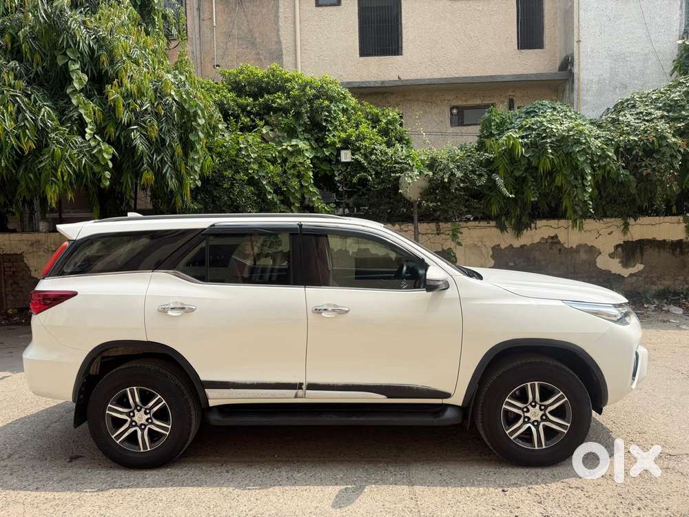 Toyota Fortuner 4x2 At 2.8 Diesel, 2018, Diesel