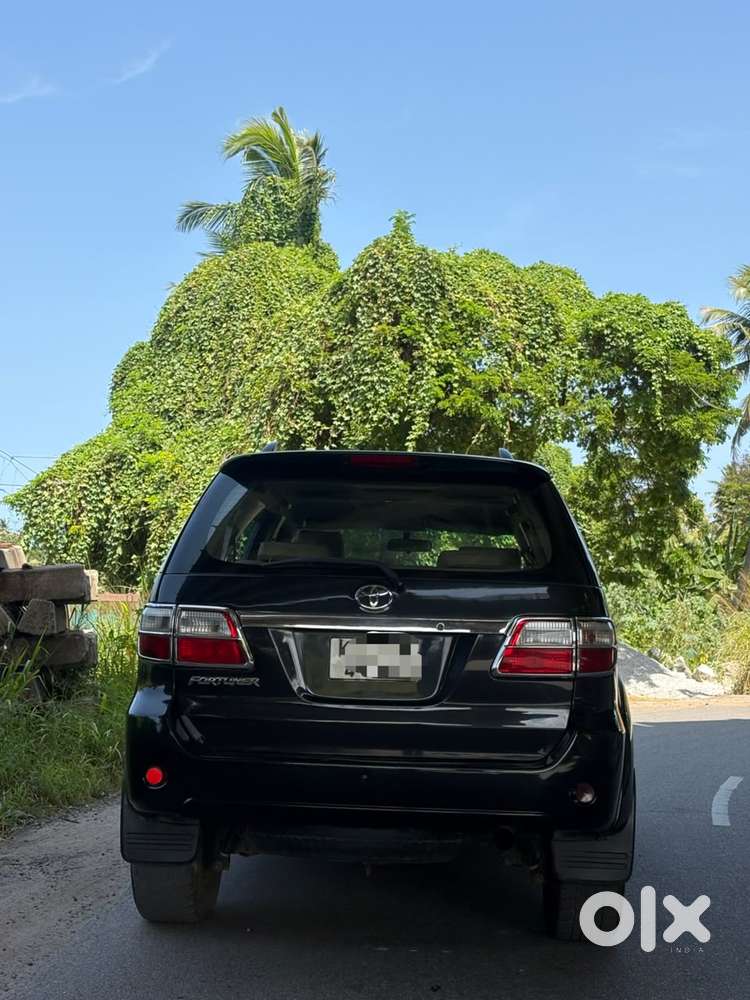 Toyota Fortuner 3.0 4x4 Manual, 2010, Diesel