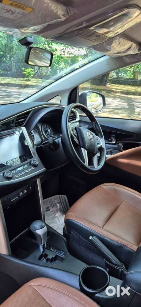 Toyota Innova Crysta 2.8z Automatic, 2019, Diesel