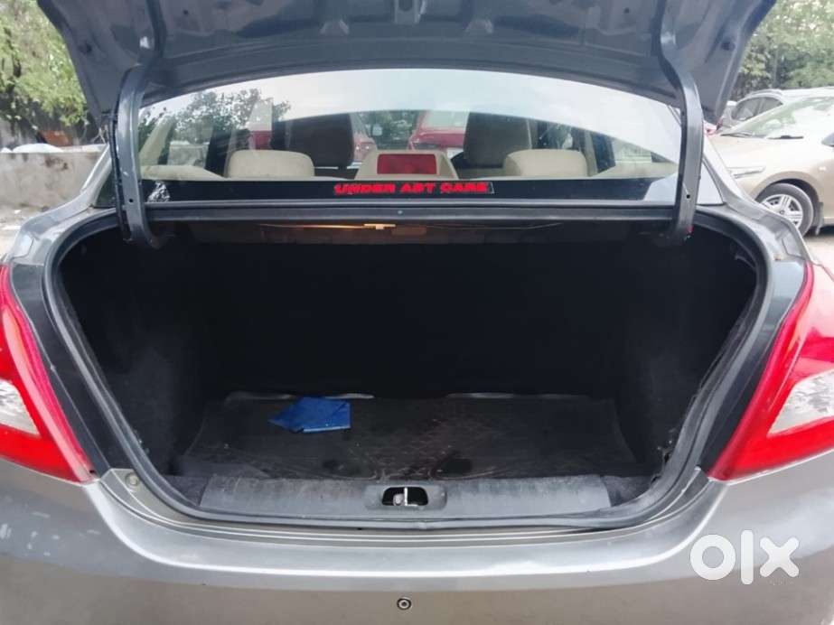 Maruti Suzuki Swift Dzire Vdi Bsiv, 2014, Diesel