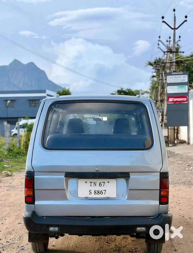 Maruti Suzuki Omni 8 Seater Bsii, 2002, Petrol