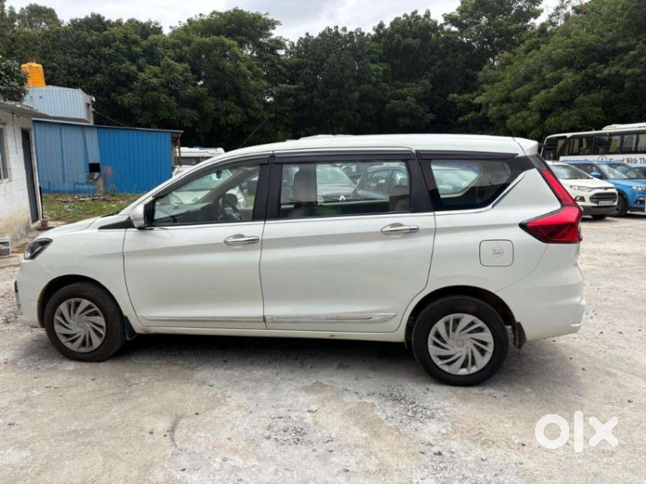 Maruti Suzuki Ertiga Vxi Shvs, 2021, Petrol