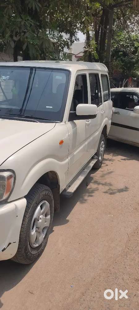Mahendra Scorpio M2di