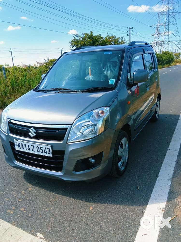 Maruti Suzuki Wagon R Vxi Amt1.2, 2017, Petrol