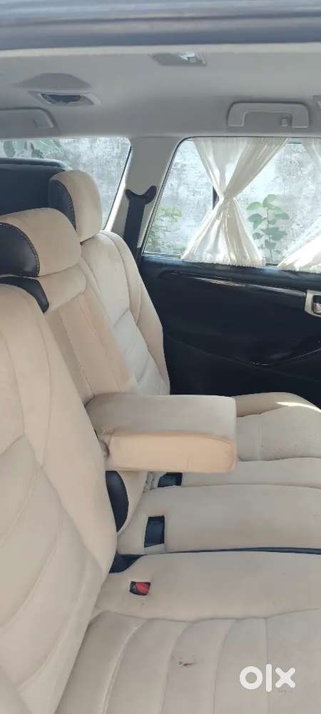 Toyota Innova Crysta 2017