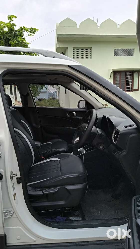 Hyundai Venue 2020 Diesel 96000 Km Driven