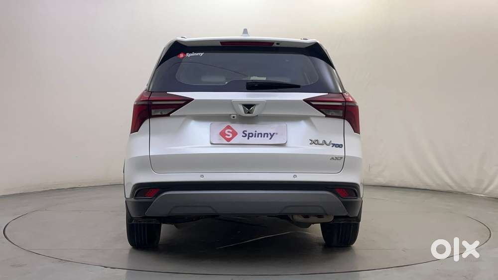 Mahindra Xuv700 2.0 Ax 7 Petrol At Str, 2023, Petrol