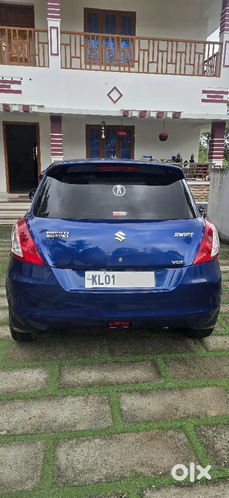 Maruti Suzuki Swift 2012 Diesel 90000 Km Driven
