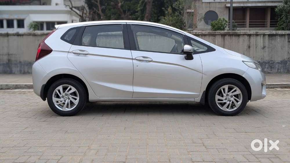 Honda Jazz V Automatic, 2016, Petrol