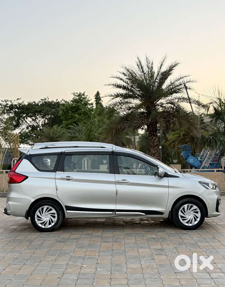 Maruti Suzuki Ertiga 2022-2023 Vxi Cng, 2021, Petrol