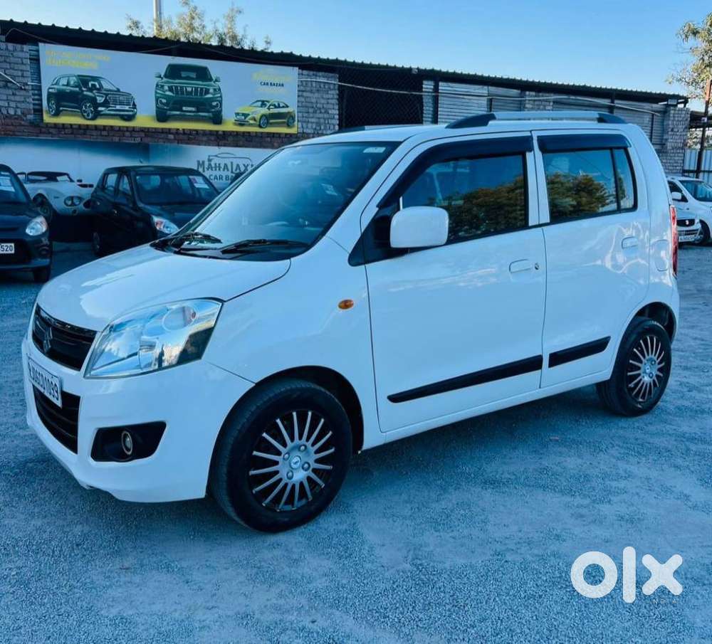 Maruti Suzuki Wagon R Vxi Amt1.2, 2017, Petrol