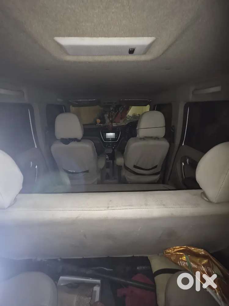 Mahindra Tuv 300 2019