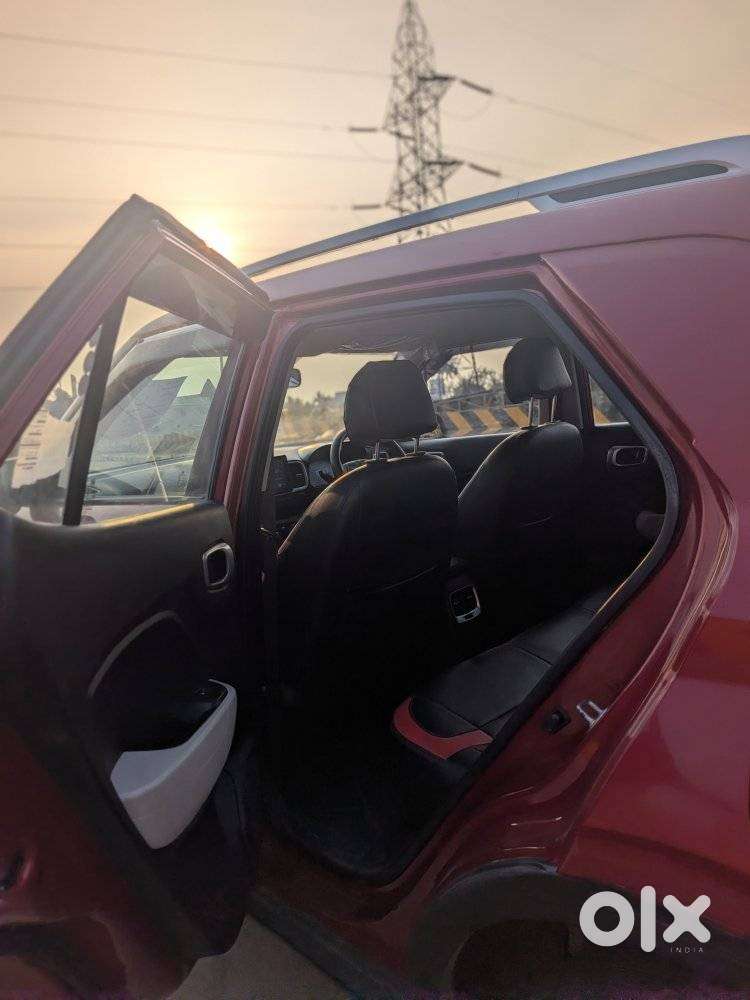 Hyundai Venue 1.2 S Plus, 2021, Petrol