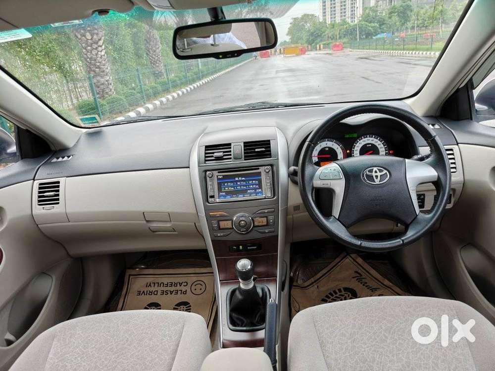 Toyota Corolla Altis G, 2014, Petrol