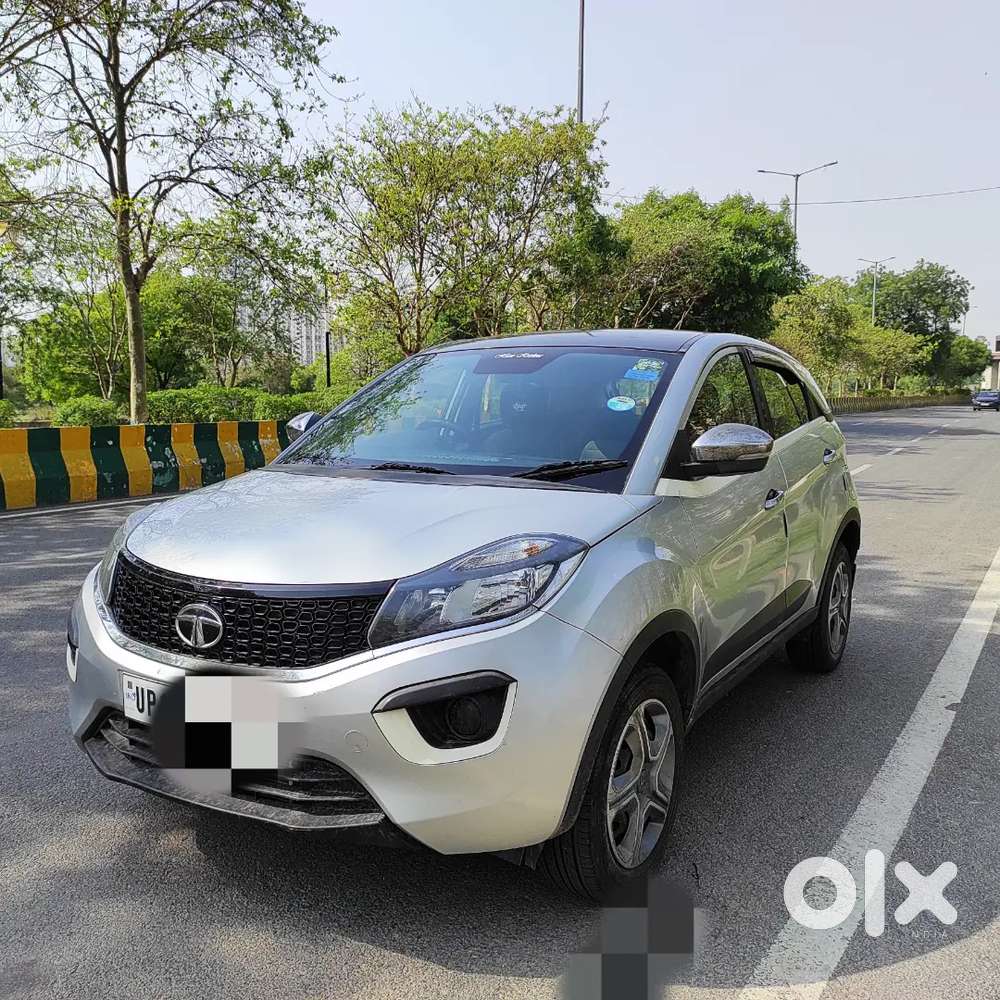 Tata Nexon Xm Petrol (2017–2020)  Well Maintained  5-star Safety