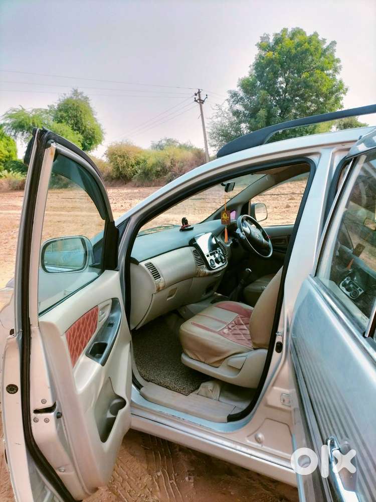 Toyota Innova 2014 Diesel Car