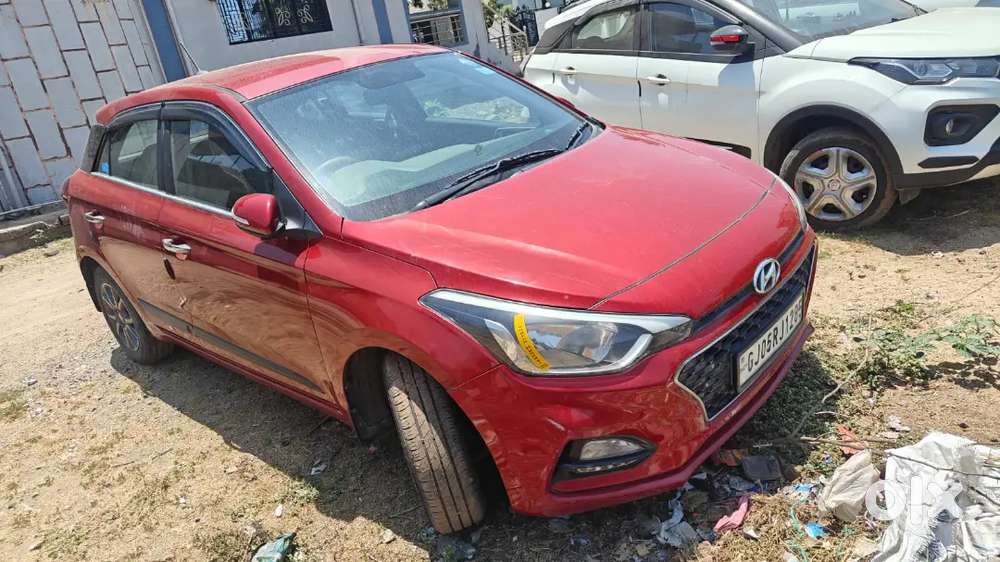 Hyundai I20 Sportz 2019 Model Petrol+cng  1st Owner Car