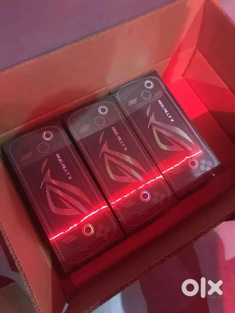 ASUS ROG Ally X RC72LA 1TB 7in 12GB*2 LPDDR5 Wi-Fi Bluetooth TYPE-C