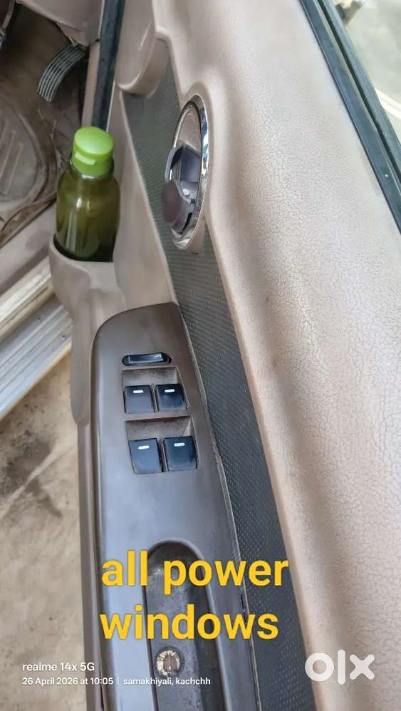 Samakhiyali Ma Mahindra Xylo Well Maintained