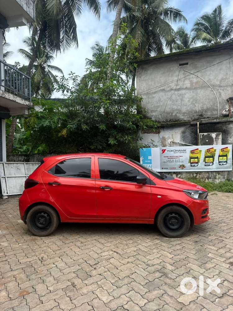 Tata Tiago Petrol 2022