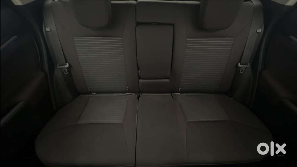 Maruti Suzuki Vitara Brezza 1.5 Zxi Plus Dual Tone, 2022, Petrol