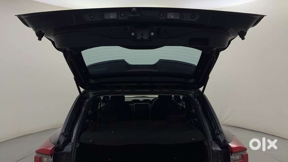 Nissan Magnite 1.0 Xv Premium Turbo Cvt (o), 2023, Petrol