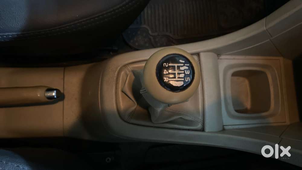 Maruti Suzuki Ertiga 2012-2015 Vxi, 2014, Petrol
