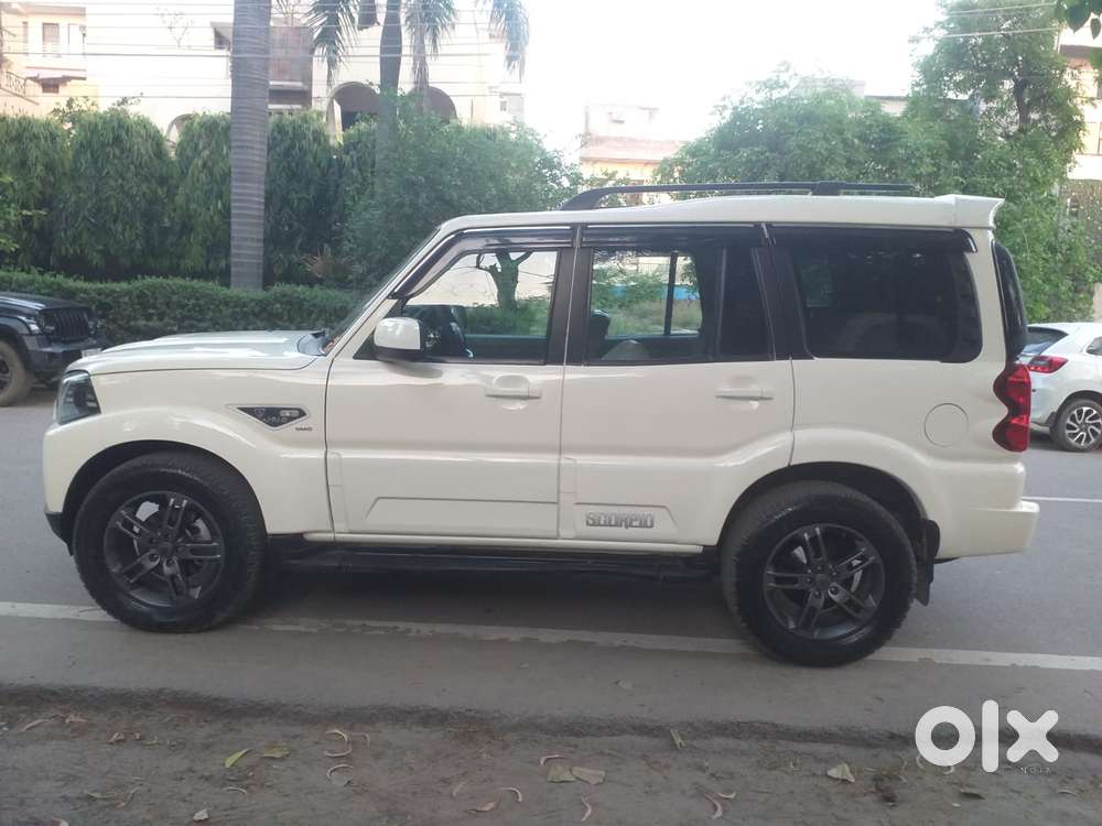 Mahindra Scorpio 2.2 S7 7 Str, 2020, Diesel