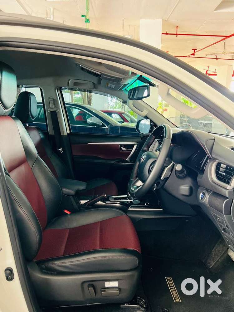 Toyota Fortuner Legender 4x4 At 2.8, 2025, Diesel