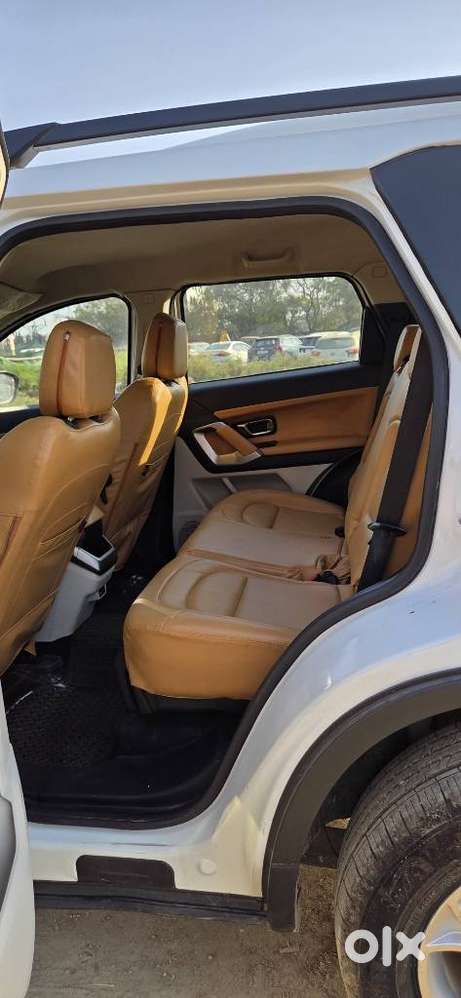 Tata Safari Pure Plus, 2024, Diesel