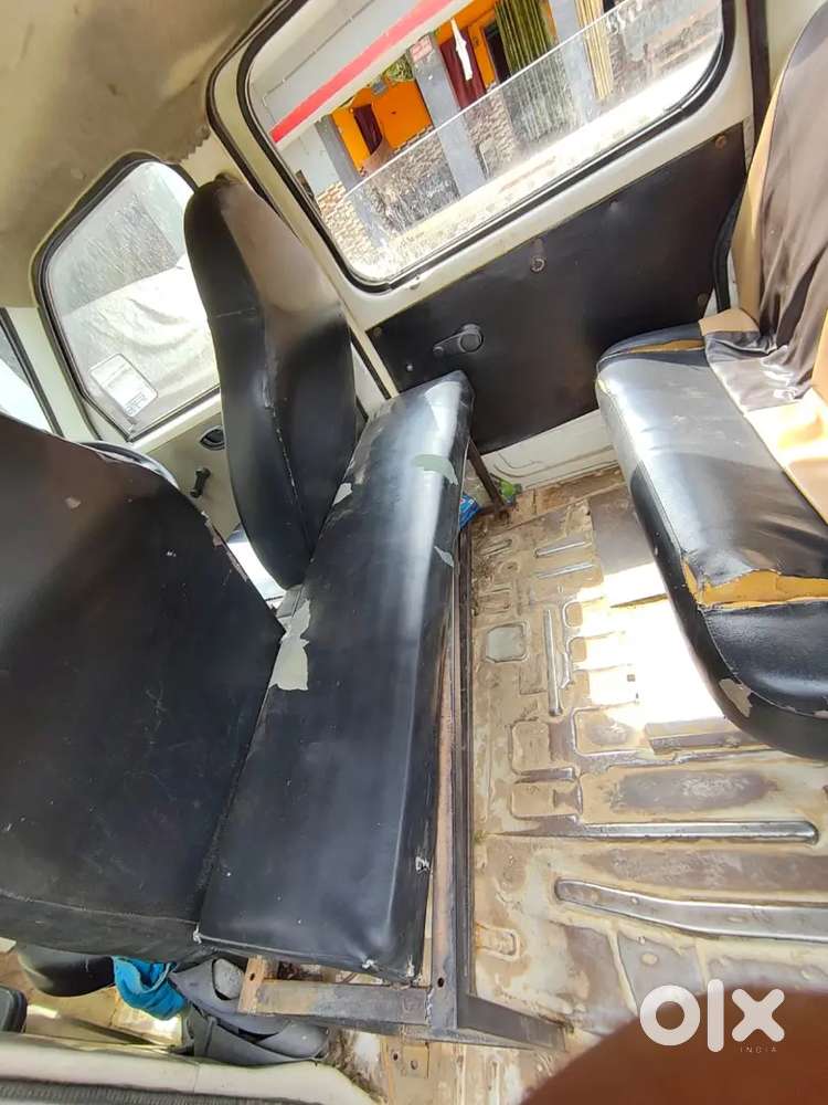 Maruti Suzuki Eeco 7 Seater Petrol Manual 2014