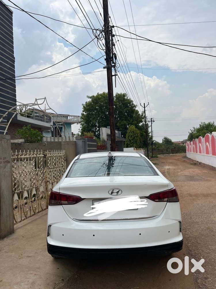 Hyundai Verna Petrol 2021