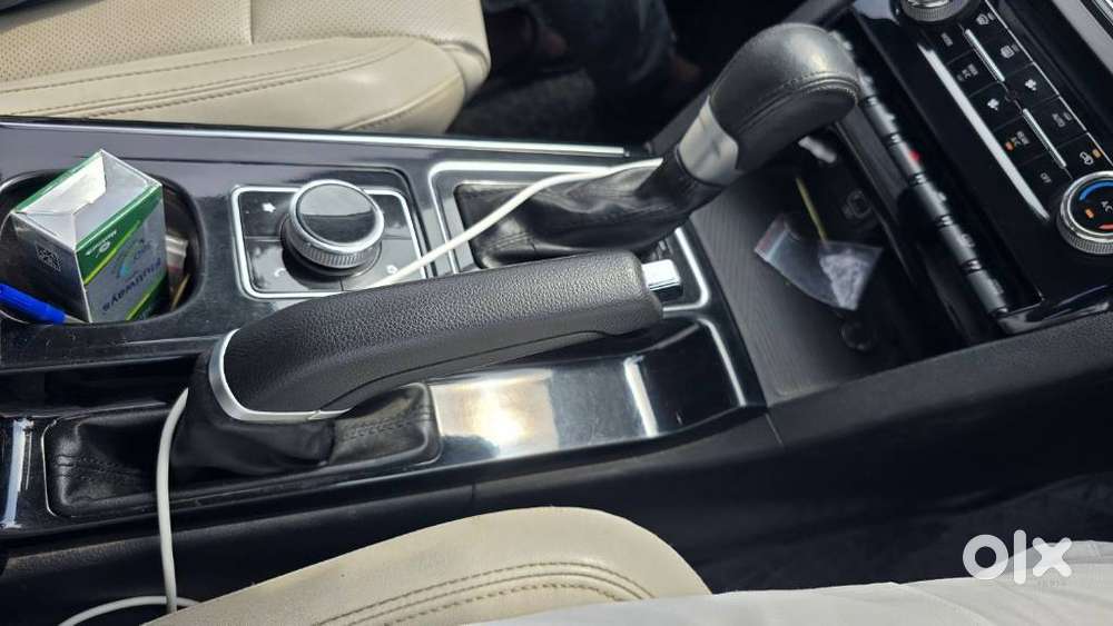 Mahindra Xuv 7xo Ax7 Diesel At, 2024, Diesel