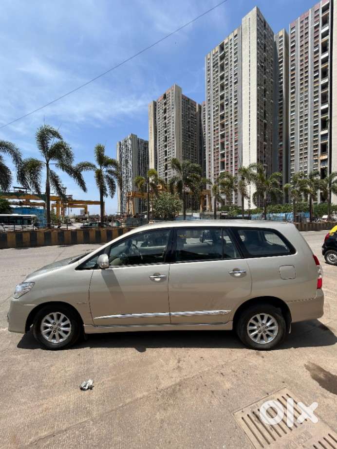 Toyota Innova 2.5 V 8 Str, 2014, Diesel