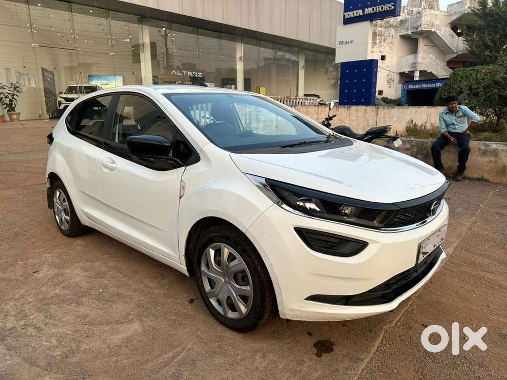 Tata Altroz Xm Plus Petrol, 2022, Petrol