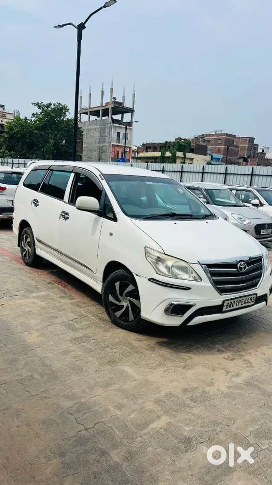 Toyota Innova 2.5 G 2013