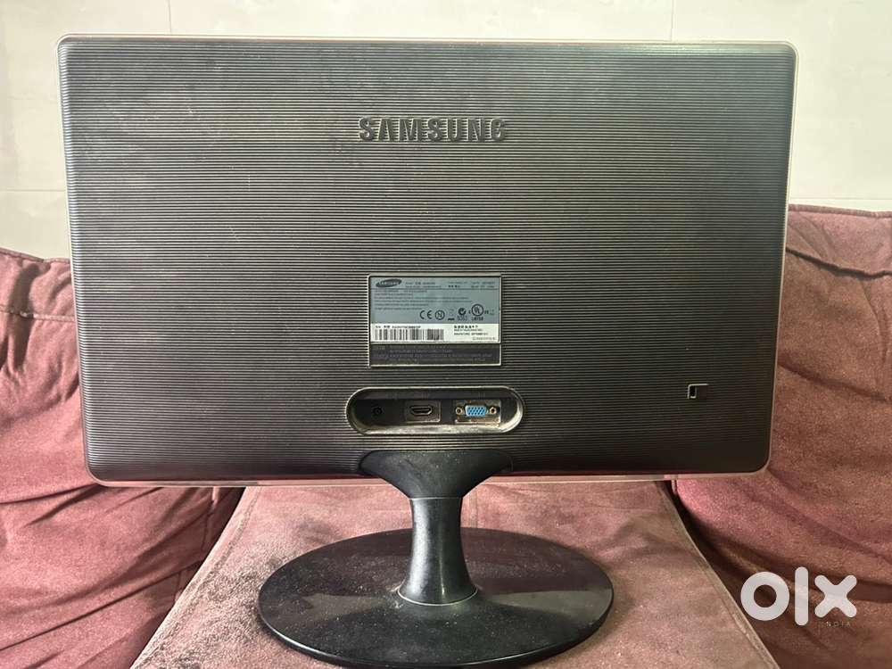 LCD display 18 inch samsung
