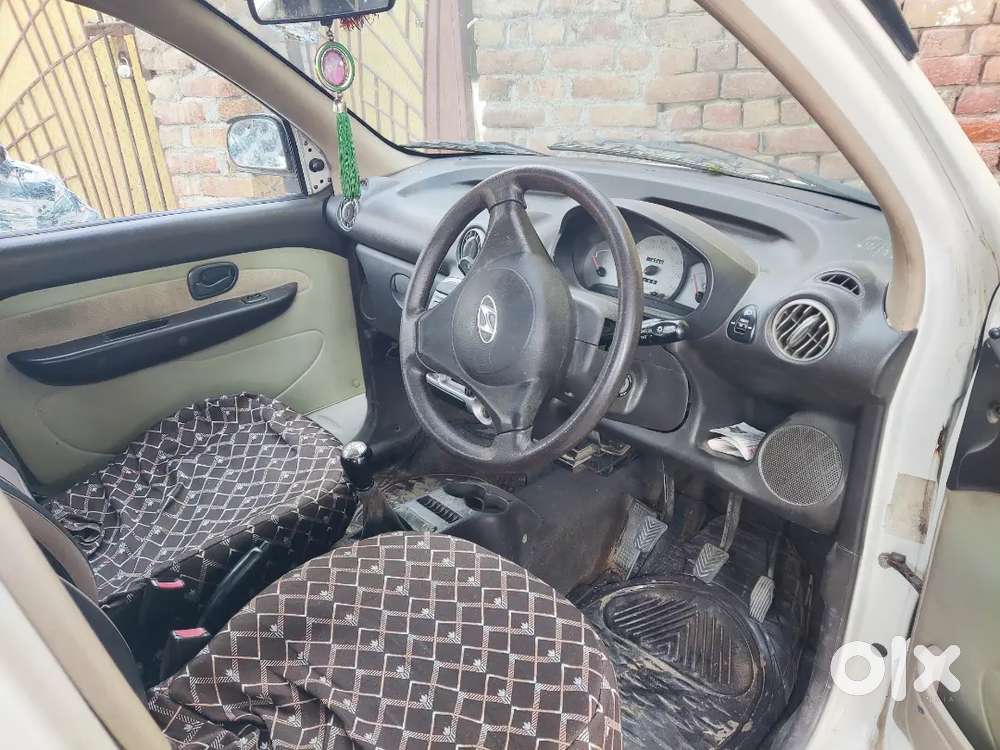 Hyundai Santro Xing 2012