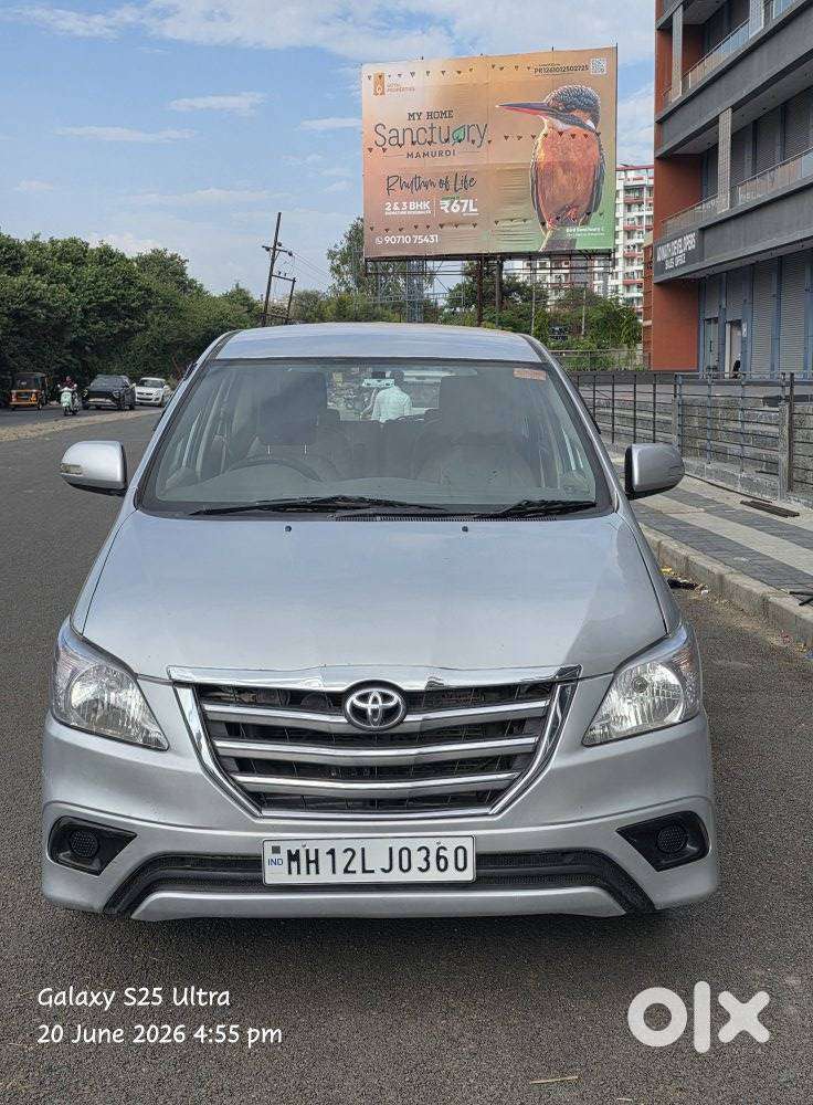 Toyota Innova 2.5 E Diesel Ps 7-seater, 2014