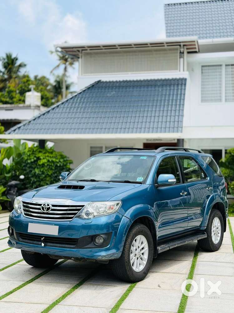 Toyota Fortuner 3.0 4x2 Automatic, 2012, Diesel