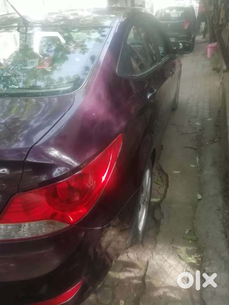 Immaculate Condition Hundai Fluidic Verna Diesel 1.6 Crdi Sx For Sale