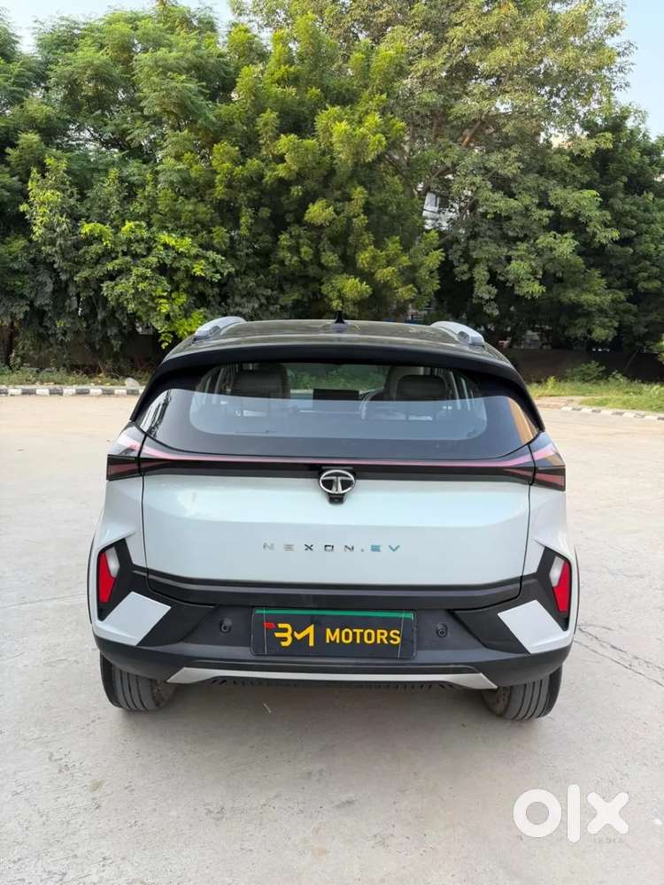 Tata Nexon Ev Empowered Plus Lr, 2023, Electric