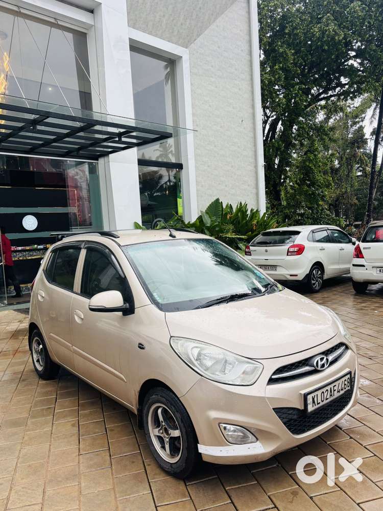 Hyundai I10 Sportz At, 2010, Petrol