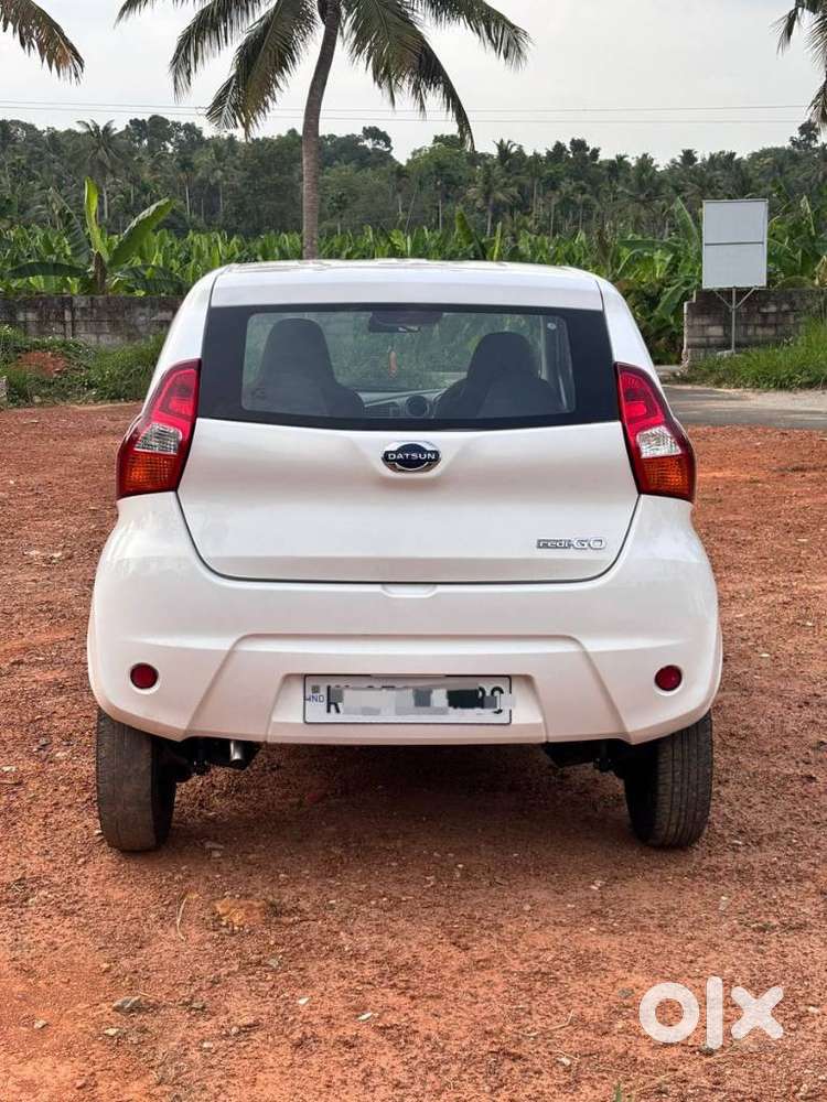 Datsun Redigo 1.0 S, 2016, Petrol