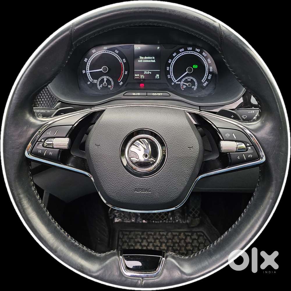 Skoda Kushaq 1.0 Tsi Style At, 2022, Petrol