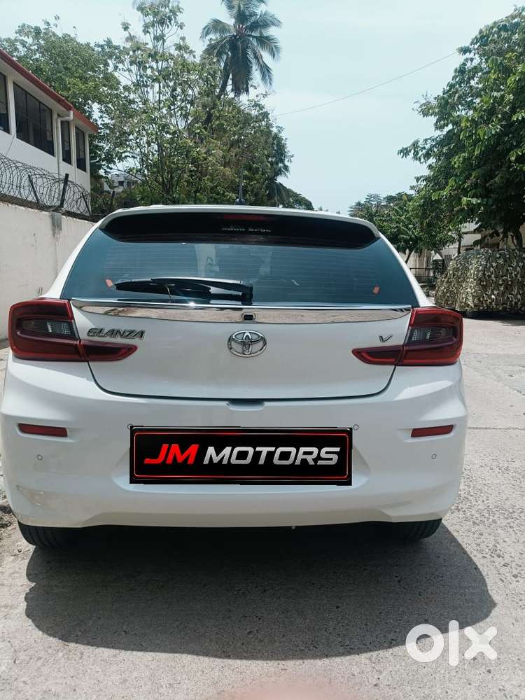 Toyota Glanza 1.2 V Amt, 2025, Petrol