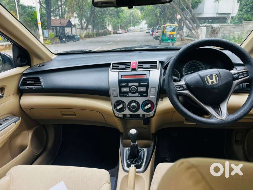 Honda City V Mt, 2012, Petrol