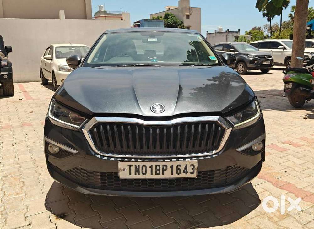 Skoda Slavia Style 1.0l Tsi Mt, 2022, Petrol