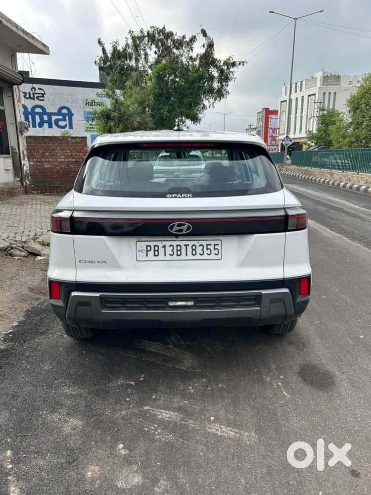 Hyundai Creta 2024 Petrol Well Maintained